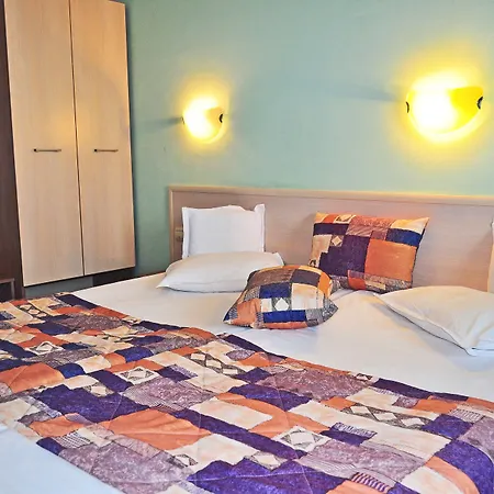 Aqua 4* Burgas City